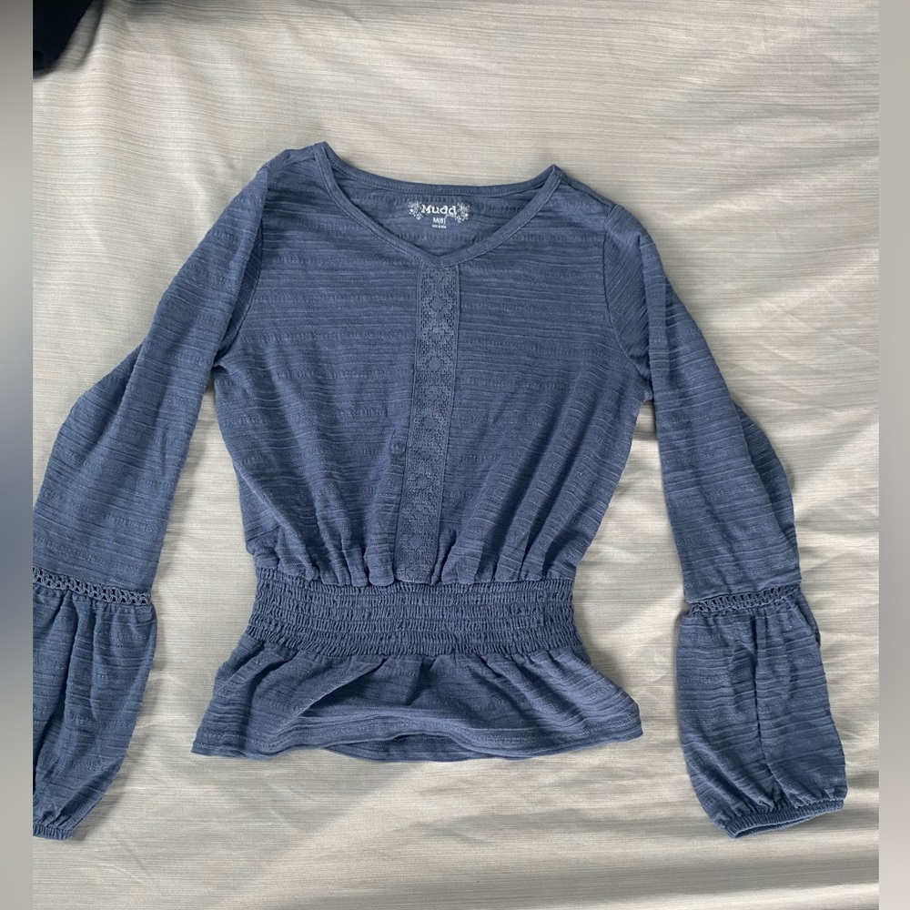 Mudd Size 8 puff sleeves blue shirt